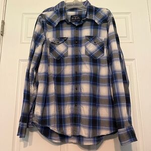 Men’s long sleeve collar  button up shirt.